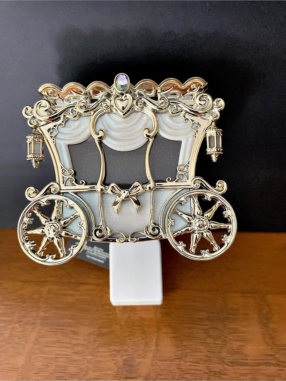 New Bath & Body Works Disney Princess Carriage Wallflower